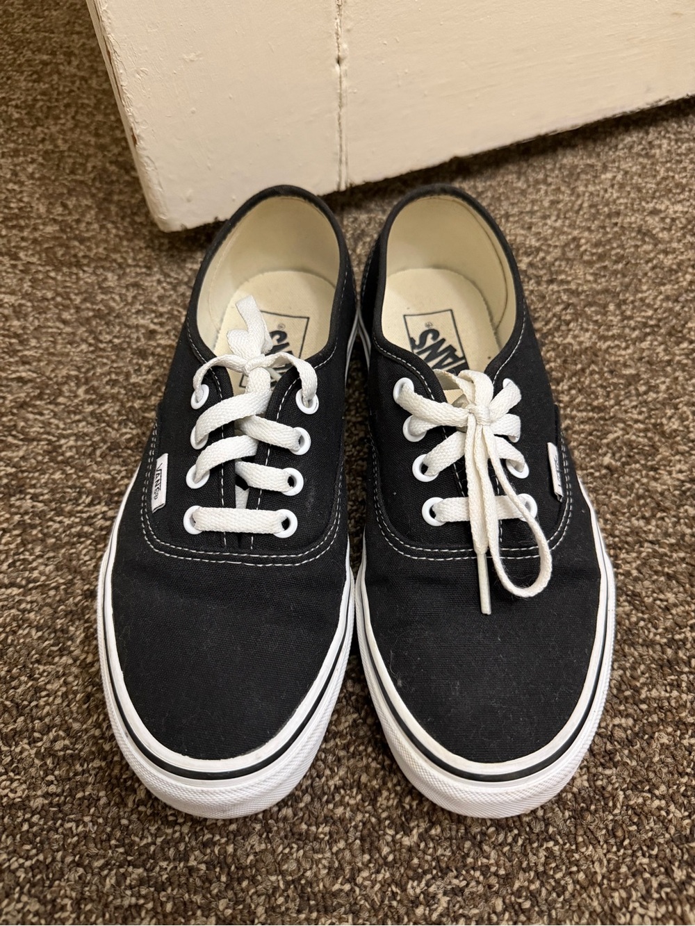 Black vans - Picture 2 of 5